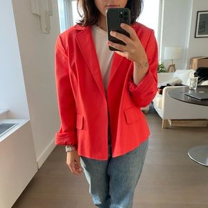 bright red blazer ❤️‍🔥